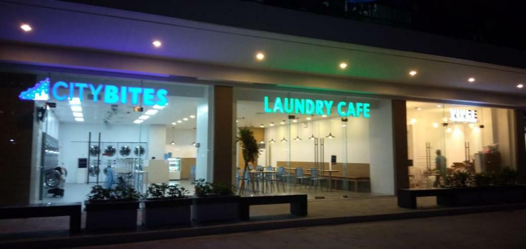 Shore Residences Moa Manila Exterior foto