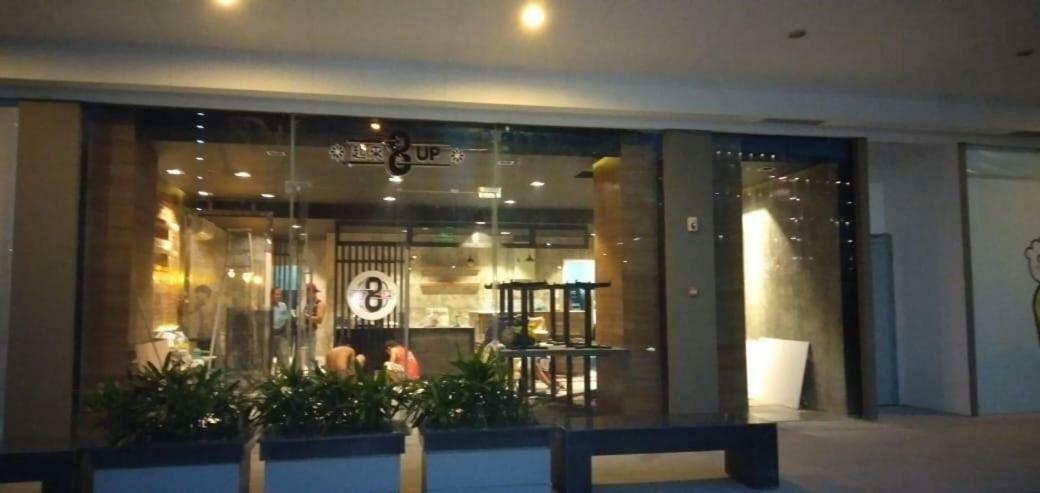 Shore Residences Moa Manila Exterior foto